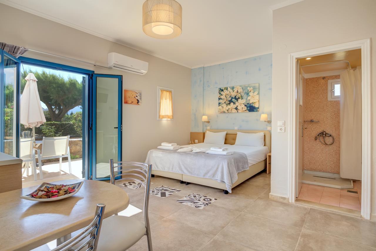 Pyrgos Beach Hotel Apartments Malia Eksteriør billede