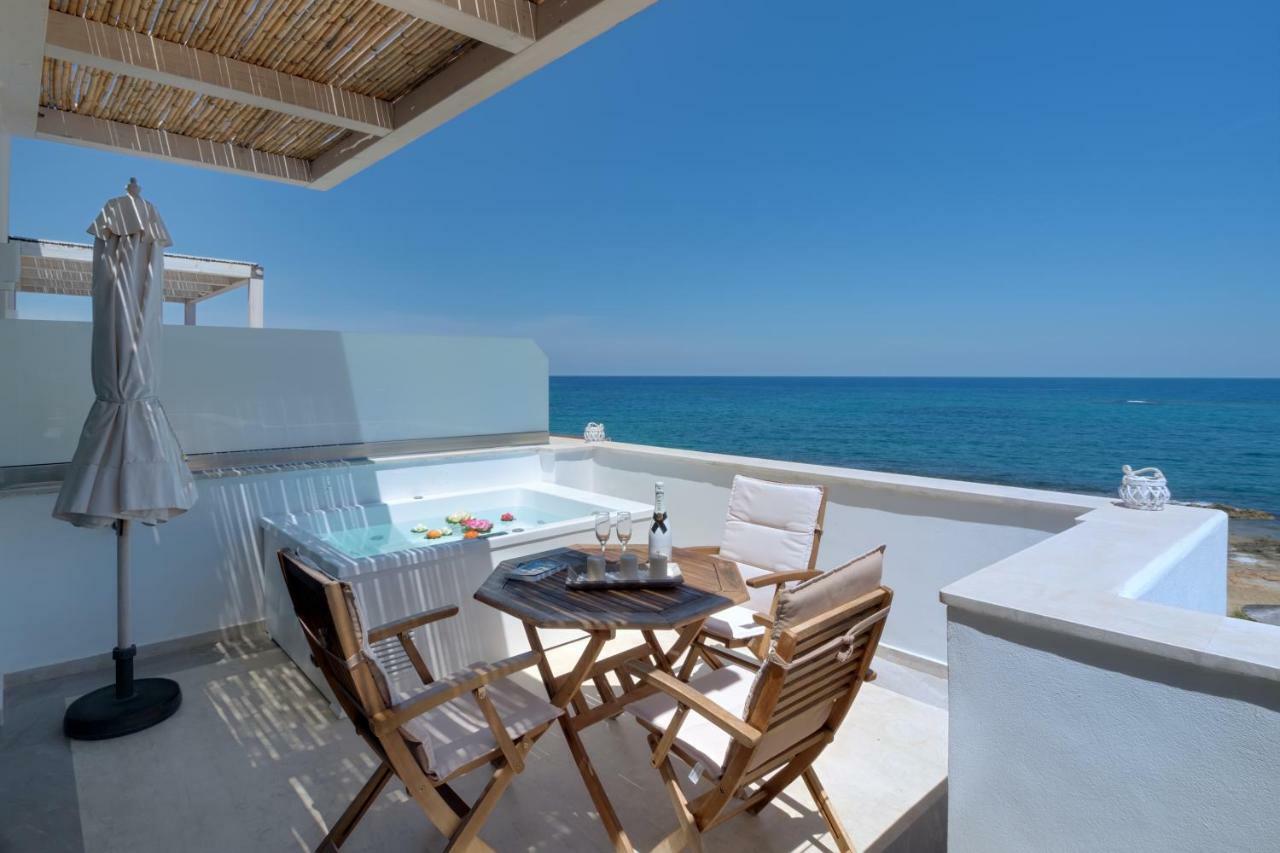 Pyrgos Beach Hotel Apartments Malia Eksteriør billede