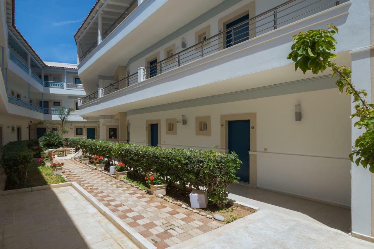 Pyrgos Beach Hotel Apartments Malia Eksteriør billede