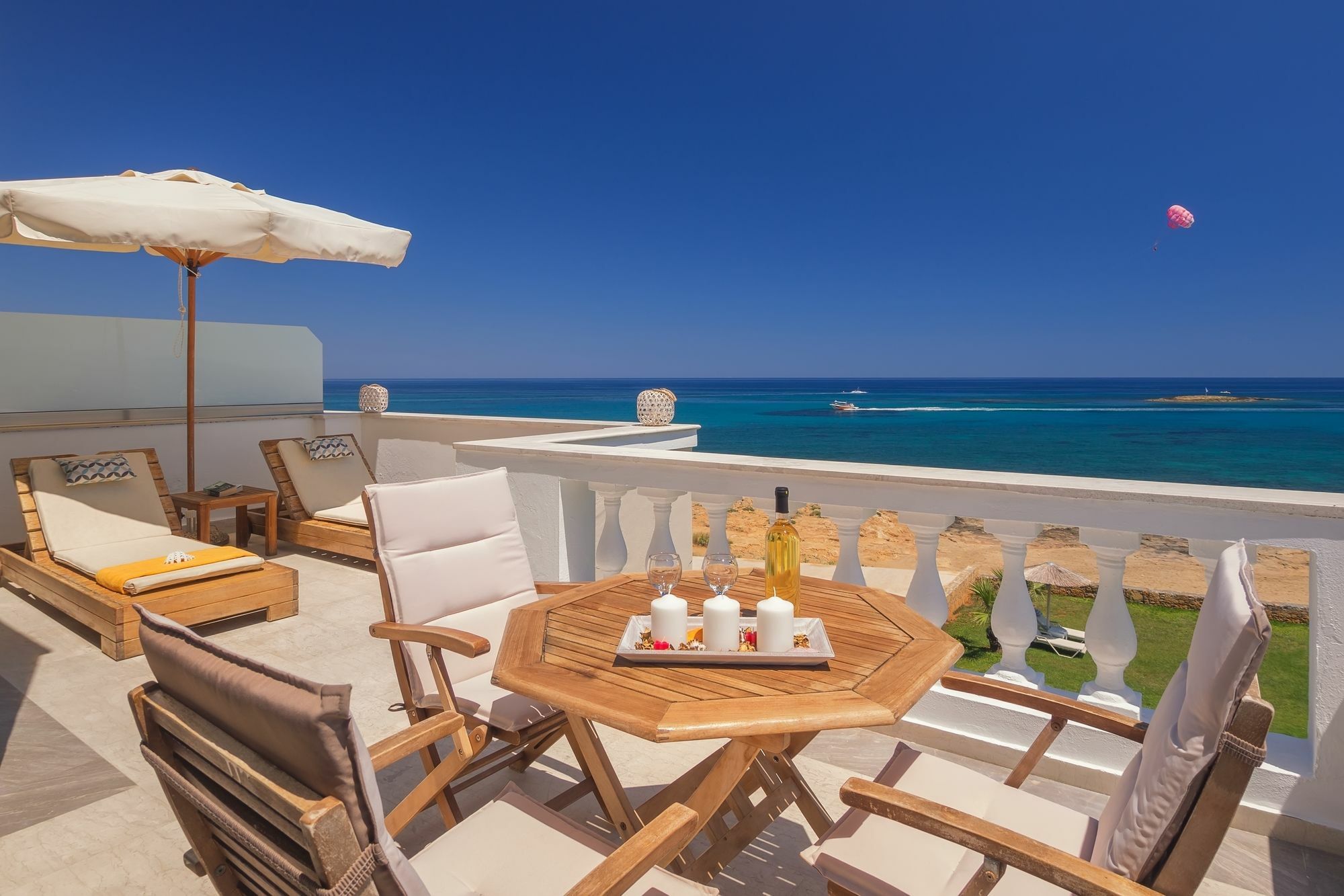 Pyrgos Beach Hotel Apartments Malia Eksteriør billede