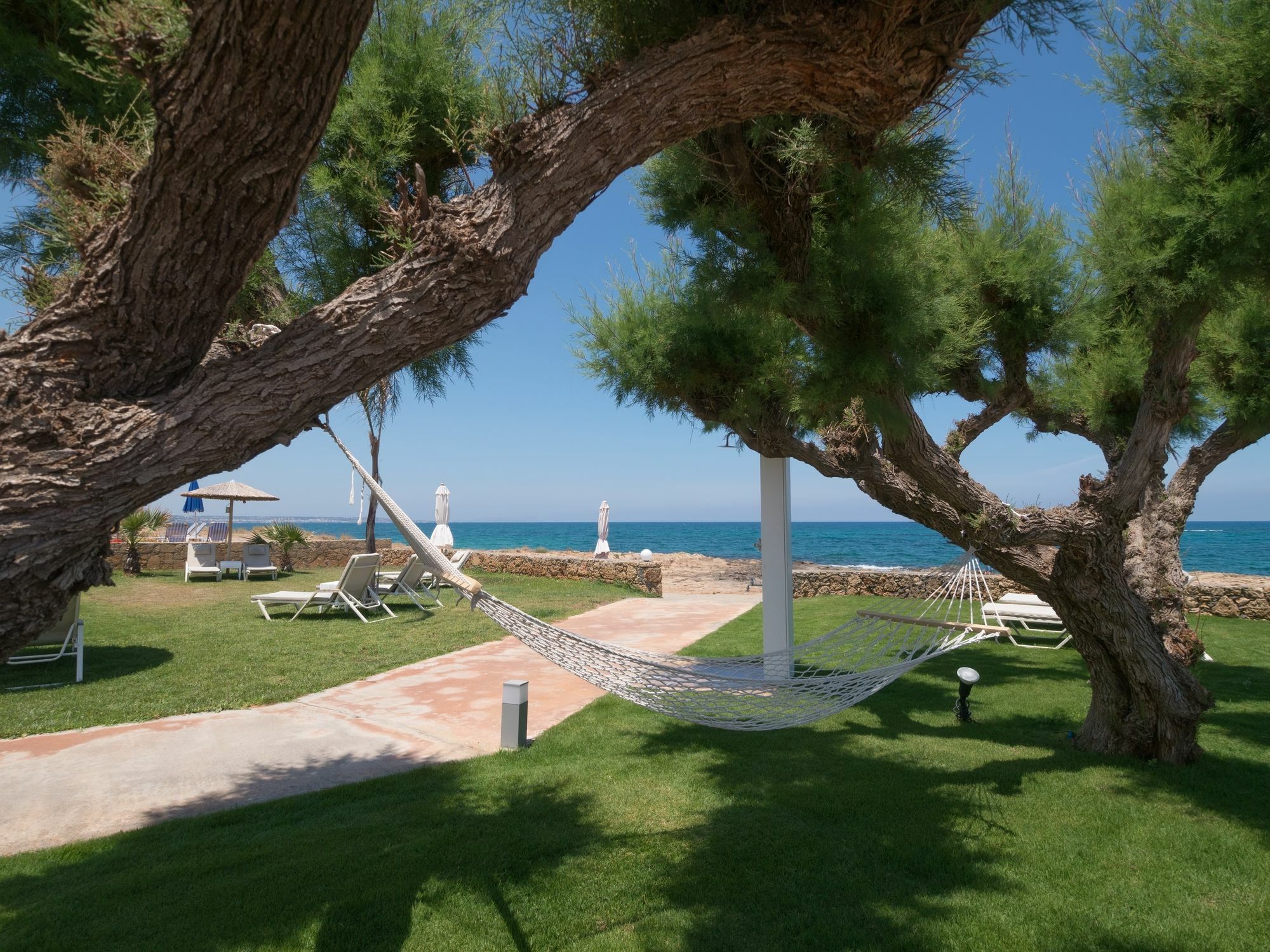 Pyrgos Beach Hotel Apartments Malia Eksteriør billede